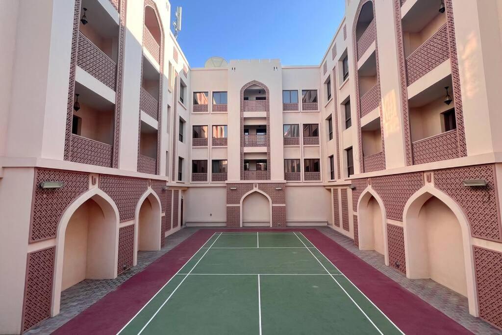 Appartement Near Centre Mall, Pool, Gym