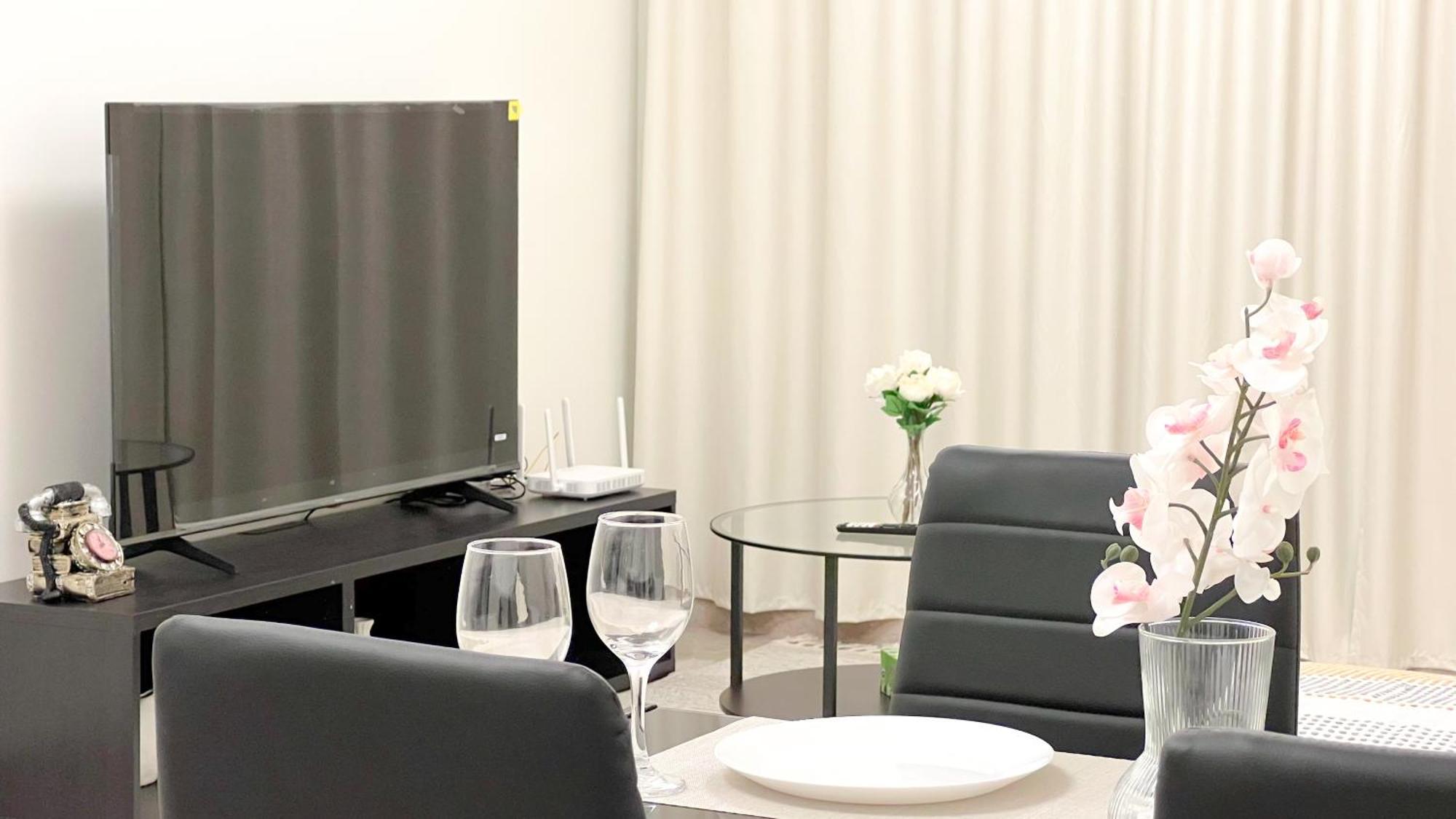 Appartement Near Centre Mall, Pool, Gym